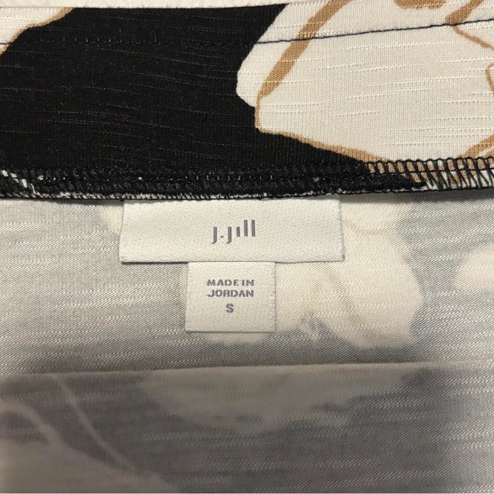 J. Jill A Line Midi Skirt Sz Small Black White Floral Stretch Pull On - Picture 3 of 5
